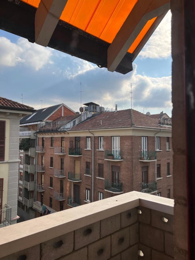 Splendido Appartamento Vicino Alla Metro Τορίνο Εξωτερικό φωτογραφία